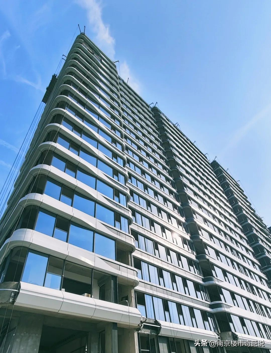 南京南部新城爆雷的房企,在南京爆雷的房地产开发商有哪些