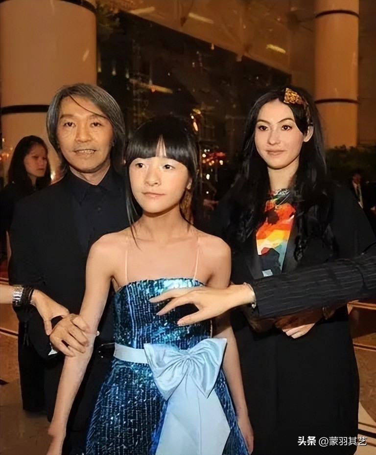 徐娇成年照 (徐娇假小子模样大变化)