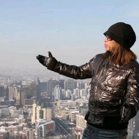 音乐人郭峰的晚年生活状况,父亲的离世给郭峰带来什么打击