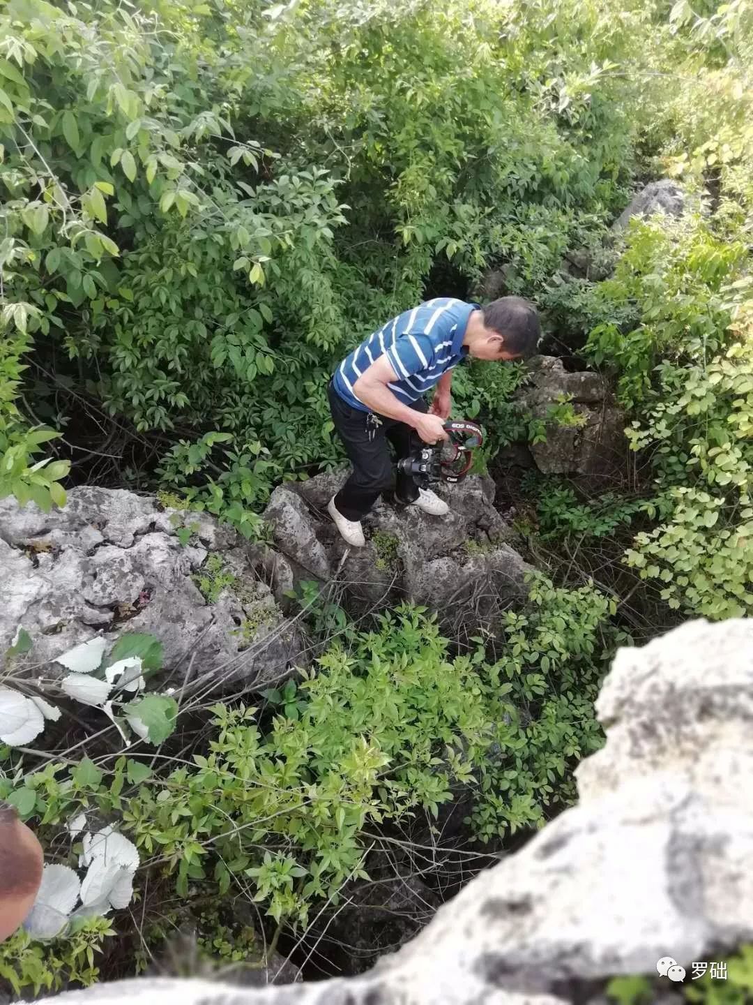 鐭虫湪灞卞,鐭虫湪瀵ㄥソ椋庡厜