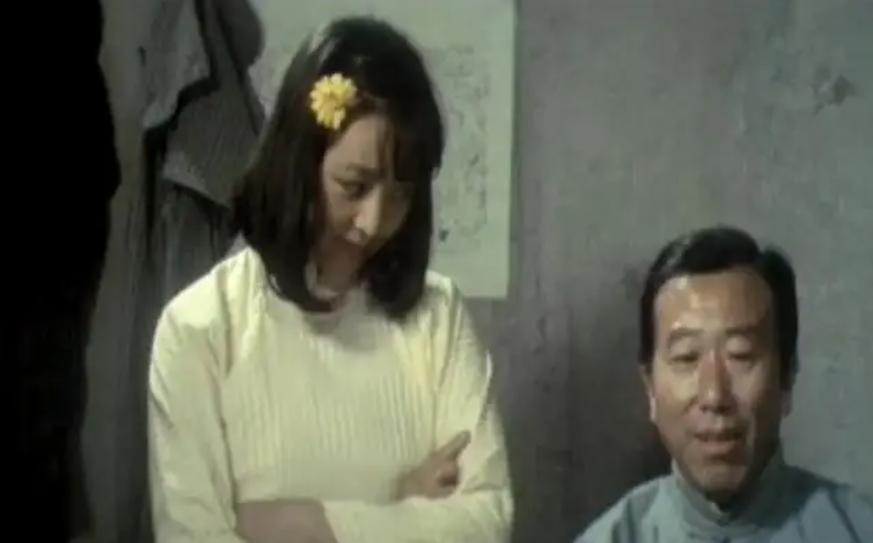 老舍和月牙儿人物分析,老舍母女沦落街头电视剧