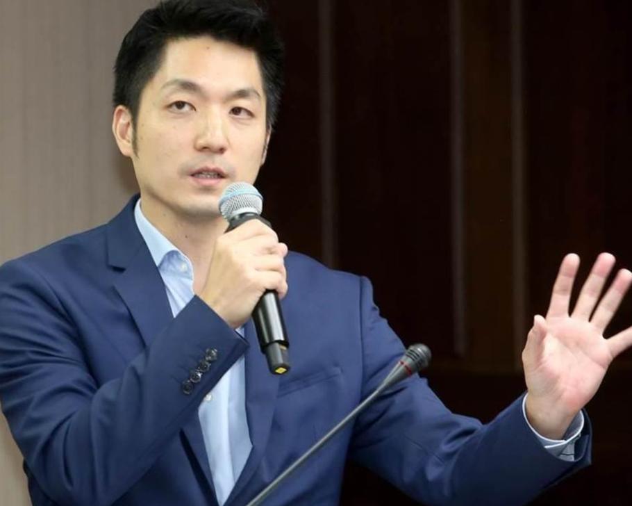 蒋万安再表态力挺侯友宜,侯友宜发文对比柯文哲与蒋万安