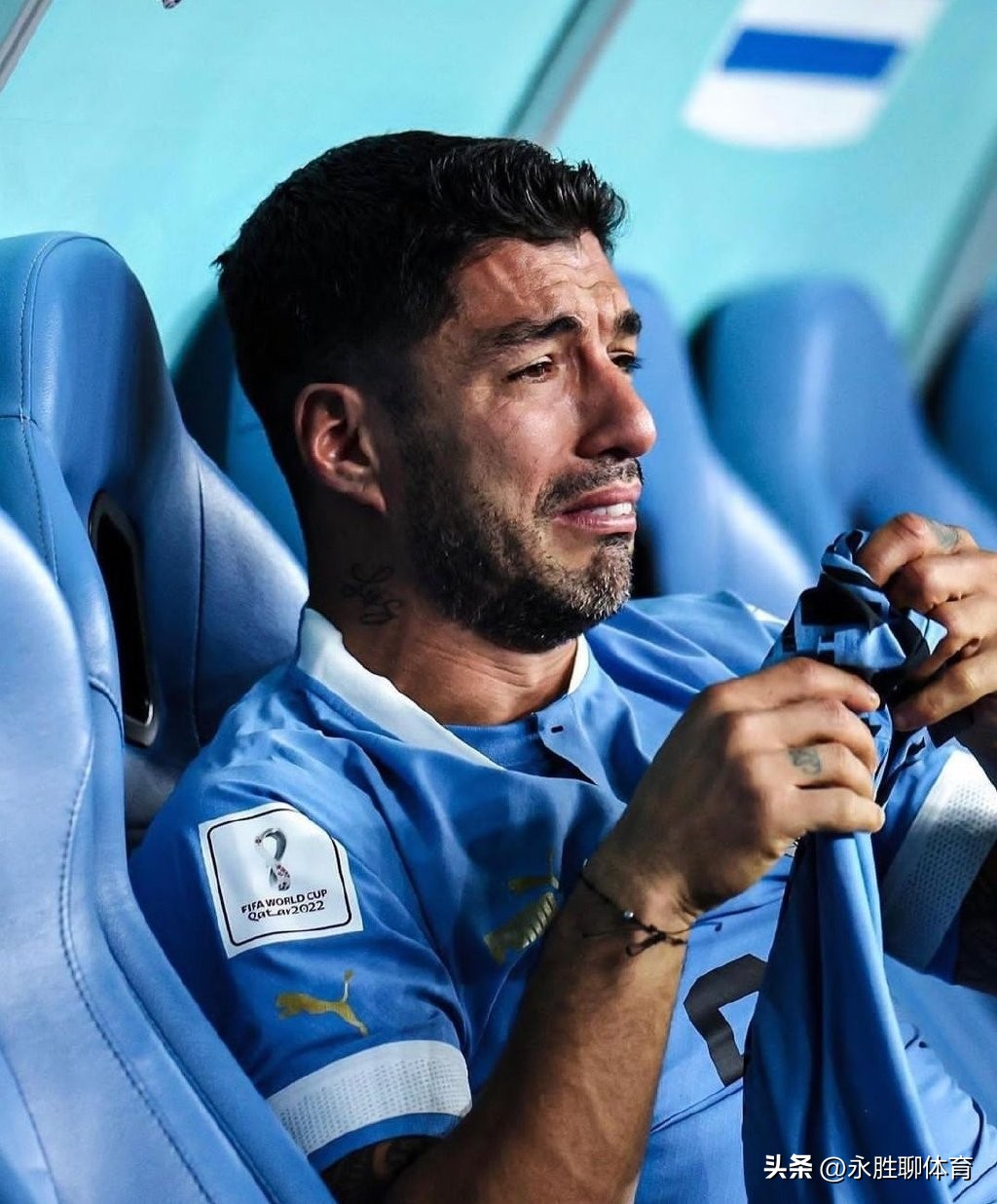 诸神黄昏苏亚雷斯和卡瓦尼,足球诸神黄昏卡塔尔苏亚雷斯