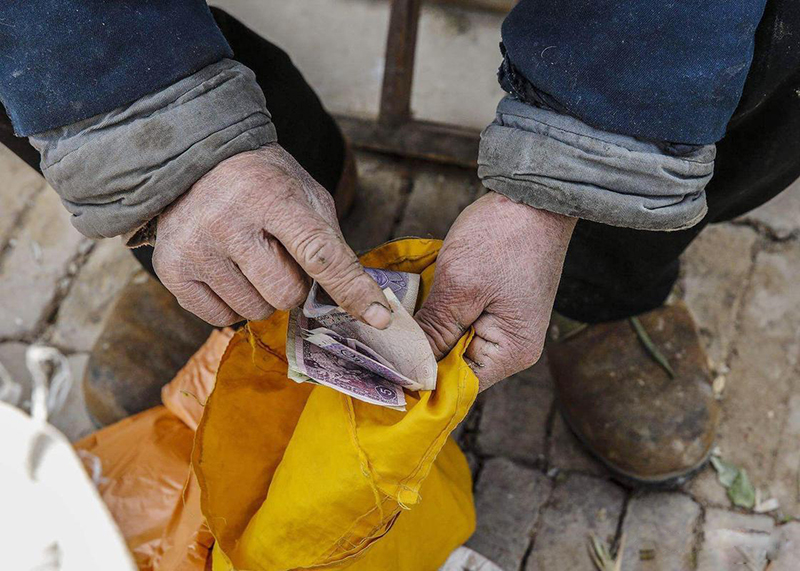 95年吉林农妇好心救毒蛇,吉林农妇好心收养毒蛇