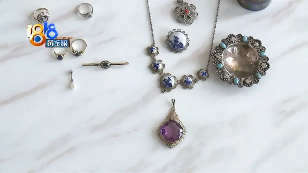 二十多万买“古董”，“忠实粉丝”质疑“走播”