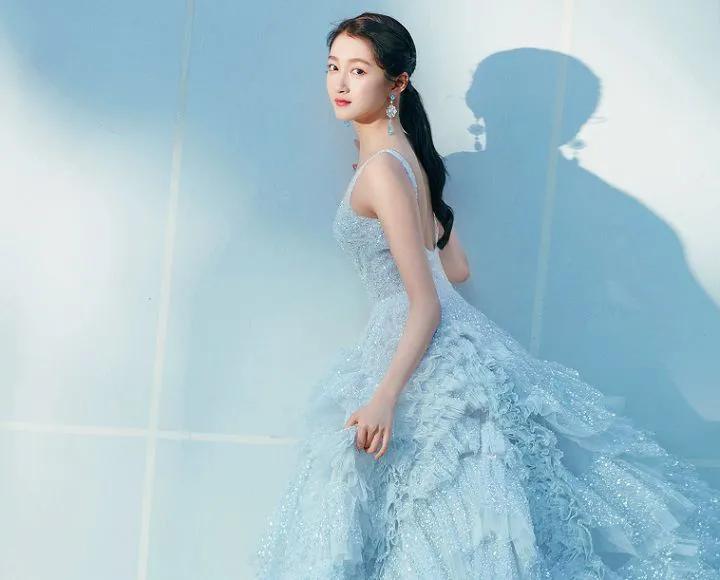 关晓彤仙气壁纸,关晓彤高清壁纸古装美女