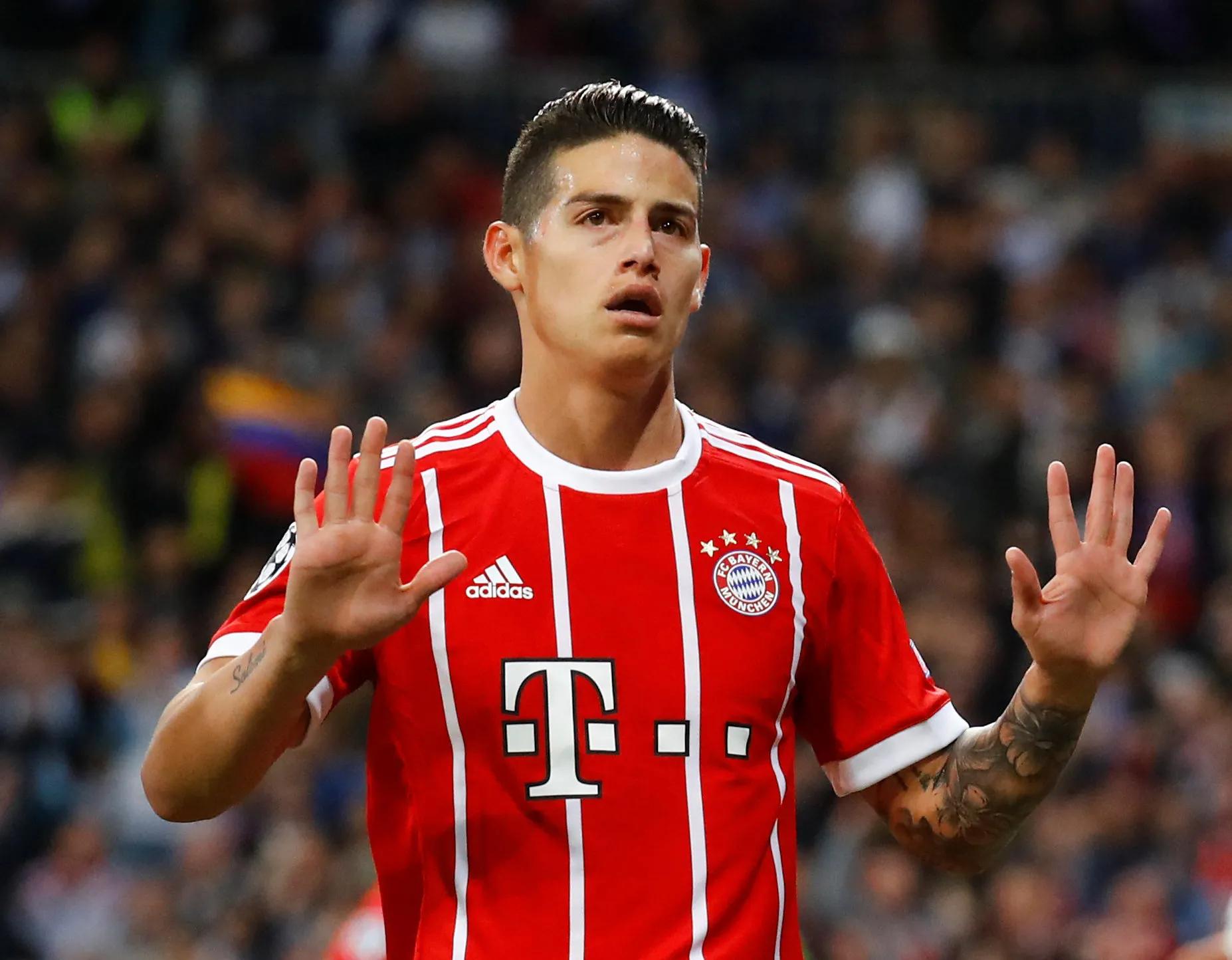 2014年巴西青年踢出第一个球,世界杯巴西9号凌空射门