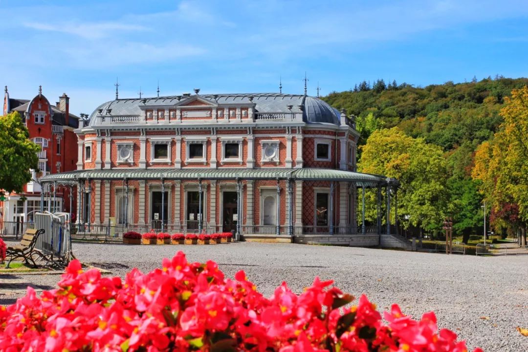 开车去欧洲的路上视频,开车去欧洲的完整视频