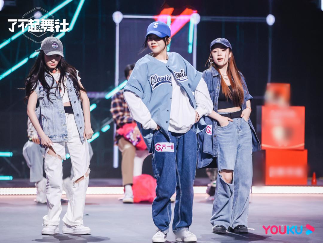 综艺人的“自救”，不只是录制地从“上海”到“长沙杭州”|调查