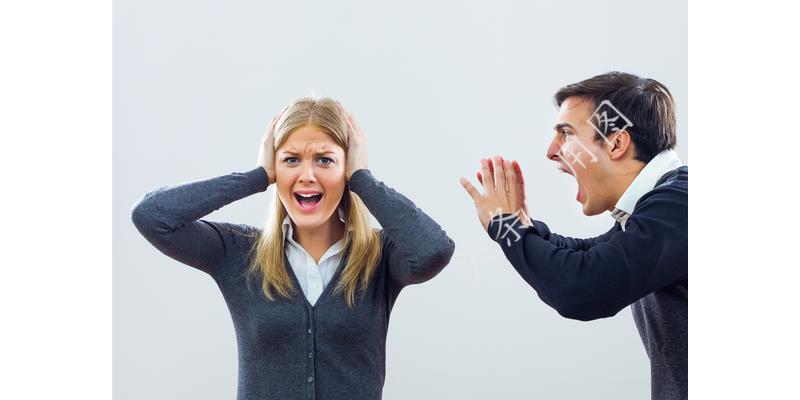 父母离婚为什么孩子老是心里难受,为什么父母离婚的孩子都很懂事