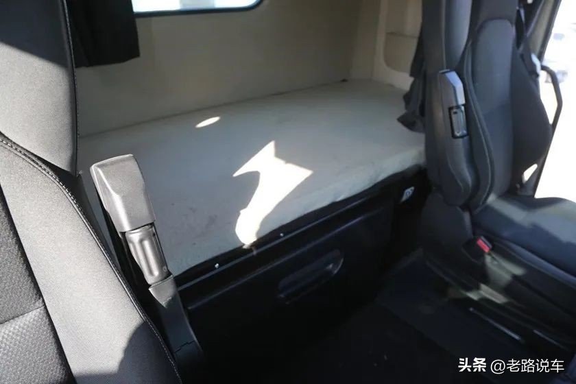 奔驰actros2653测评,国产奔驰重卡actros优享版