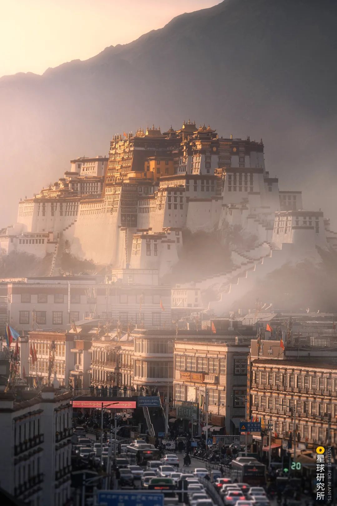 布达拉宫进去可以看到什么,布达拉宫夏天能看见雪山吗