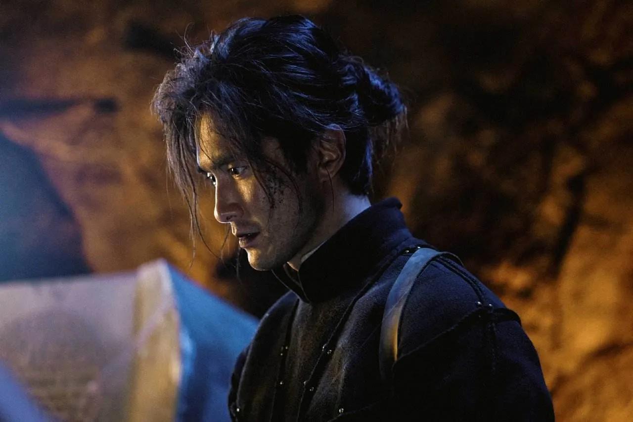 鬼吹灯雮尘珠被诅咒的人,鬼吹灯雮尘珠解除诅咒了吗