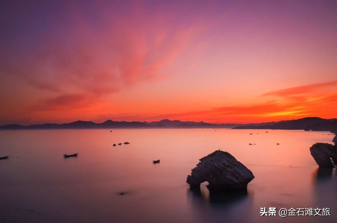 金石滩十二时辰！疫情下的光影轮转！