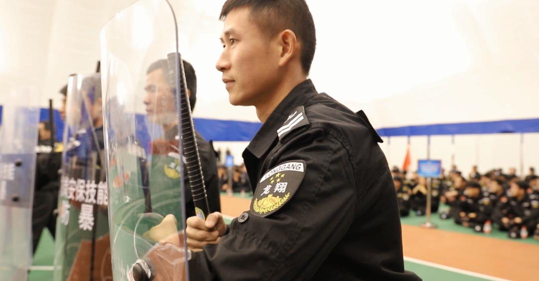 绿清服务门头,爱军崇军拥军口号