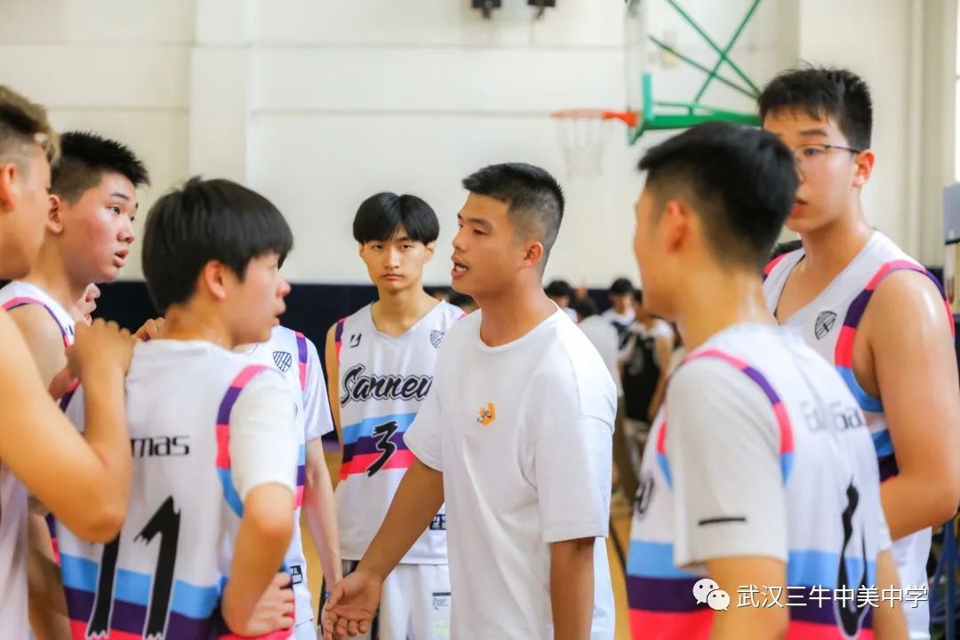 记录毕业典礼的快乐时光,学校毕业典礼上的那些事