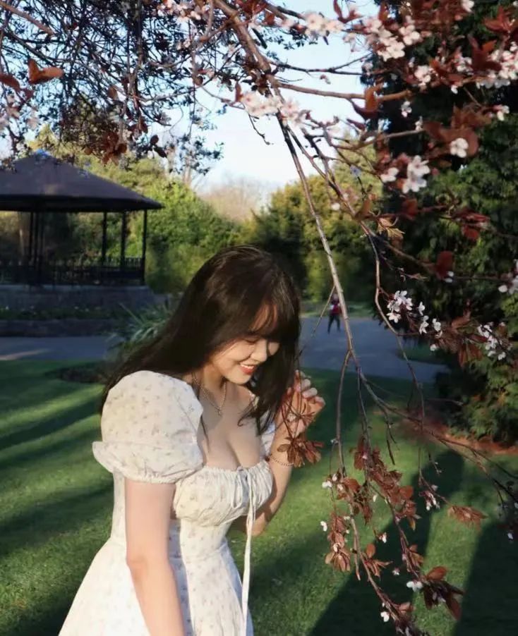 155微胖小个子连衣裙500多的,155微胖女生连衣裙2件套小碎花