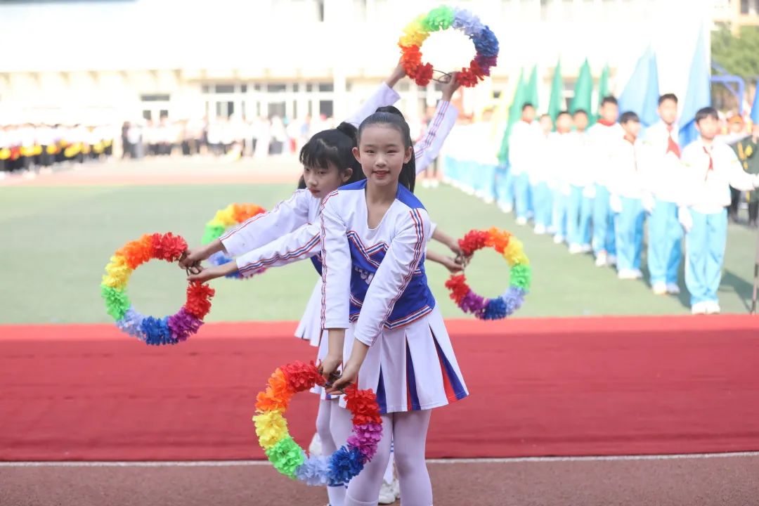 西安浐灞阳光海澜小学田径运动会,西安御锦城小学春季运动会直播