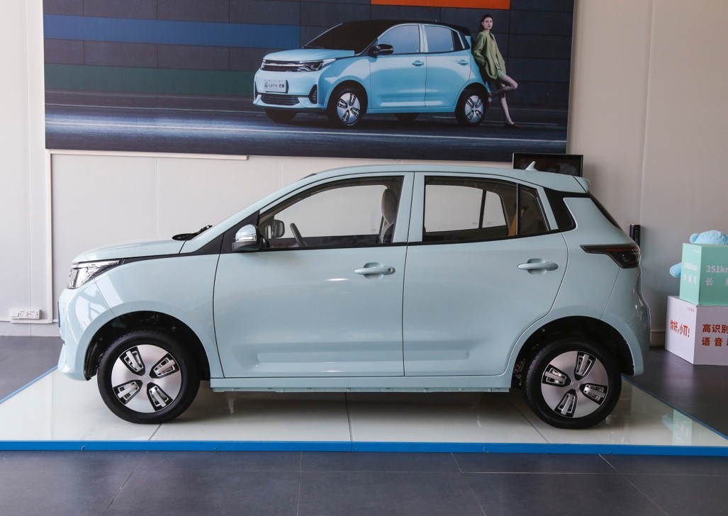 新能源纯电动微型车,五座500公里续航纯电微型车