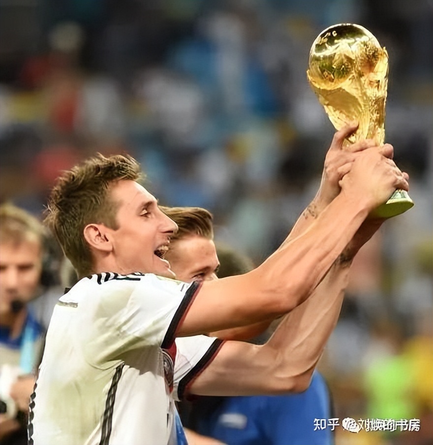 足球世界杯荷尔蒙,足球战争世界杯