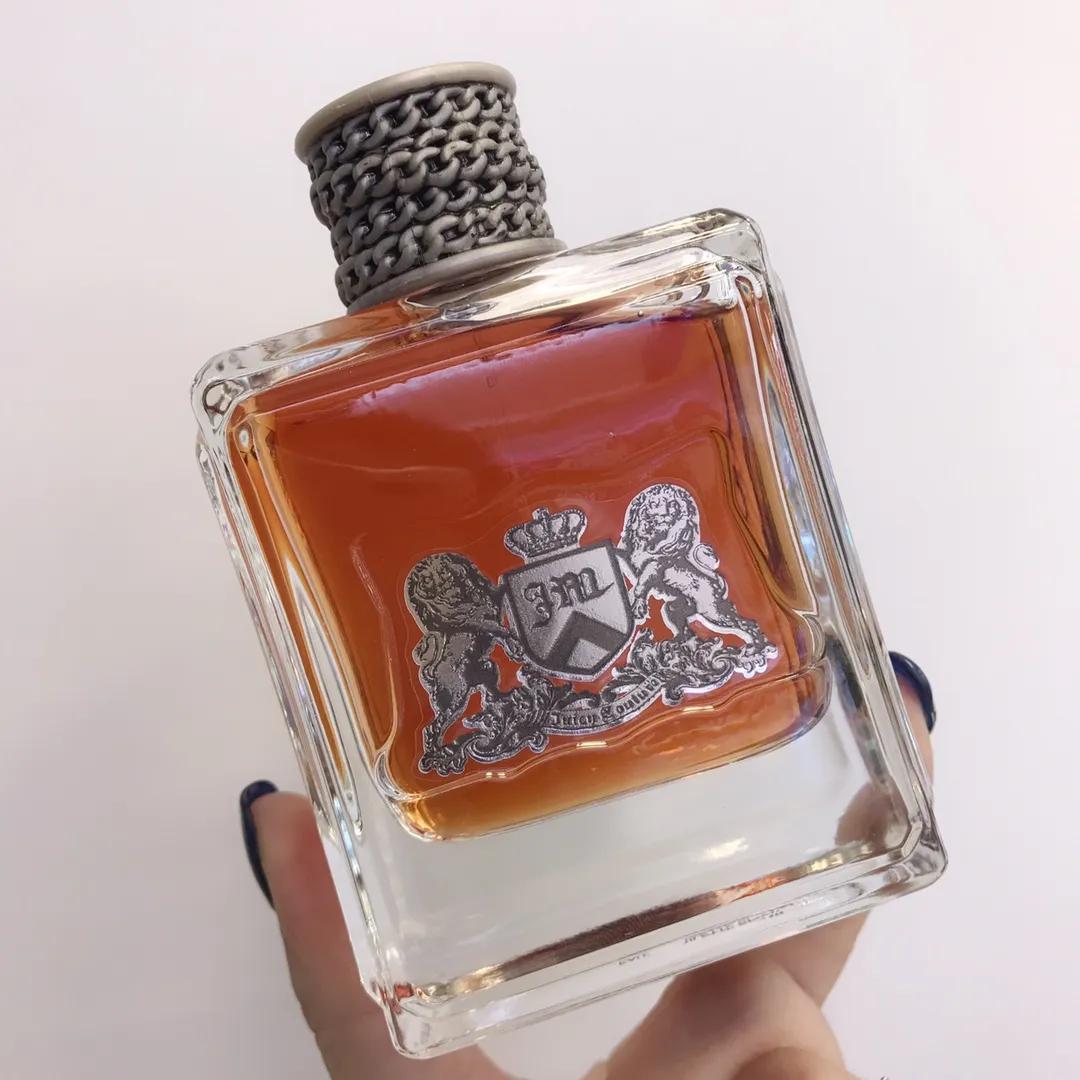 哪款香水闻起来有气质感,闻起来干净贵气的香水