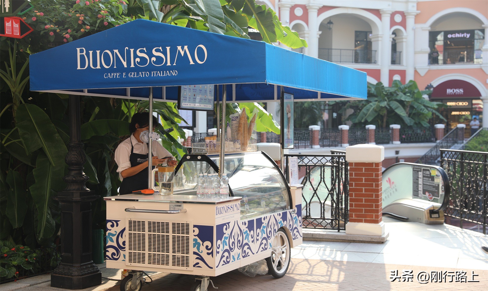 佛山奥莱佛罗伦萨小镇拍照,佛山奥特莱斯佛罗伦萨小镇