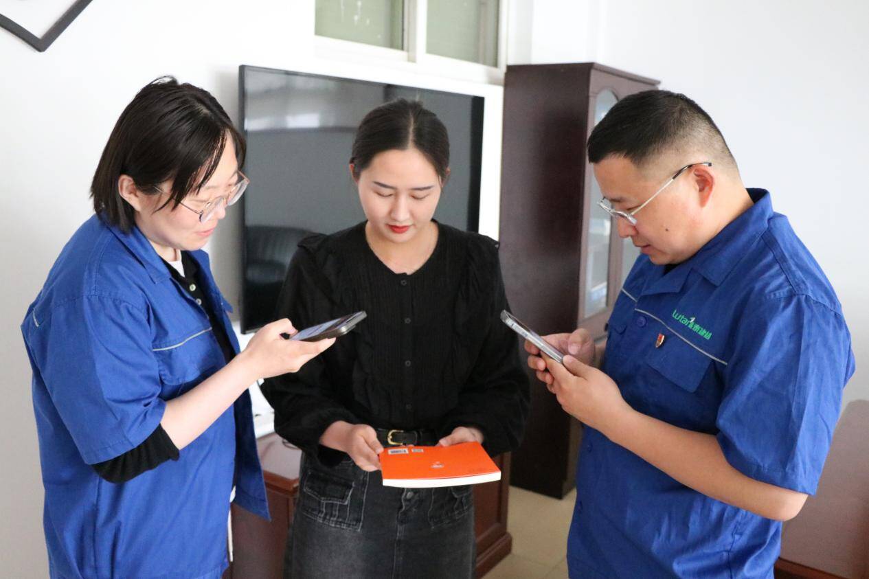 濡傛鐢熸椿璇绘湰瑙ｈ,濡傛鐢熸椿缁忓吀璇佃鐩存挱