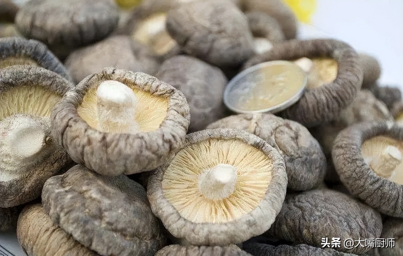 干香菇提前一晚泡可以吗,干香菇快速泡发的方法