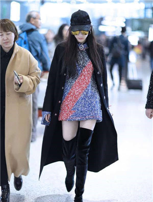 长过膝靴怎么搭配大粗腿,长筒过膝靴搭配什么裤子好看