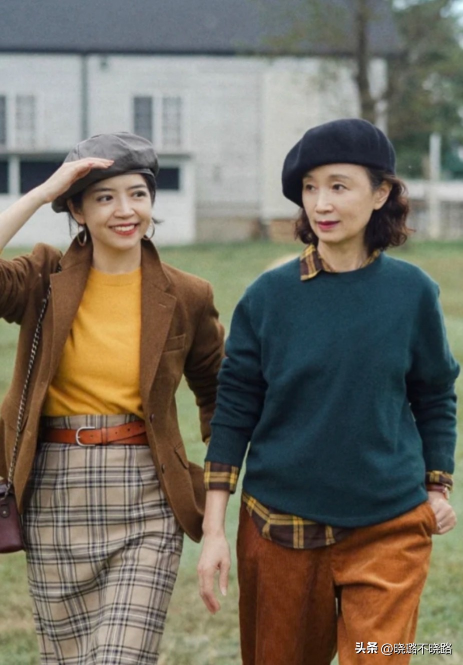 小个子适合的半丸子头卷发,中年卷发戴什么帽子好看