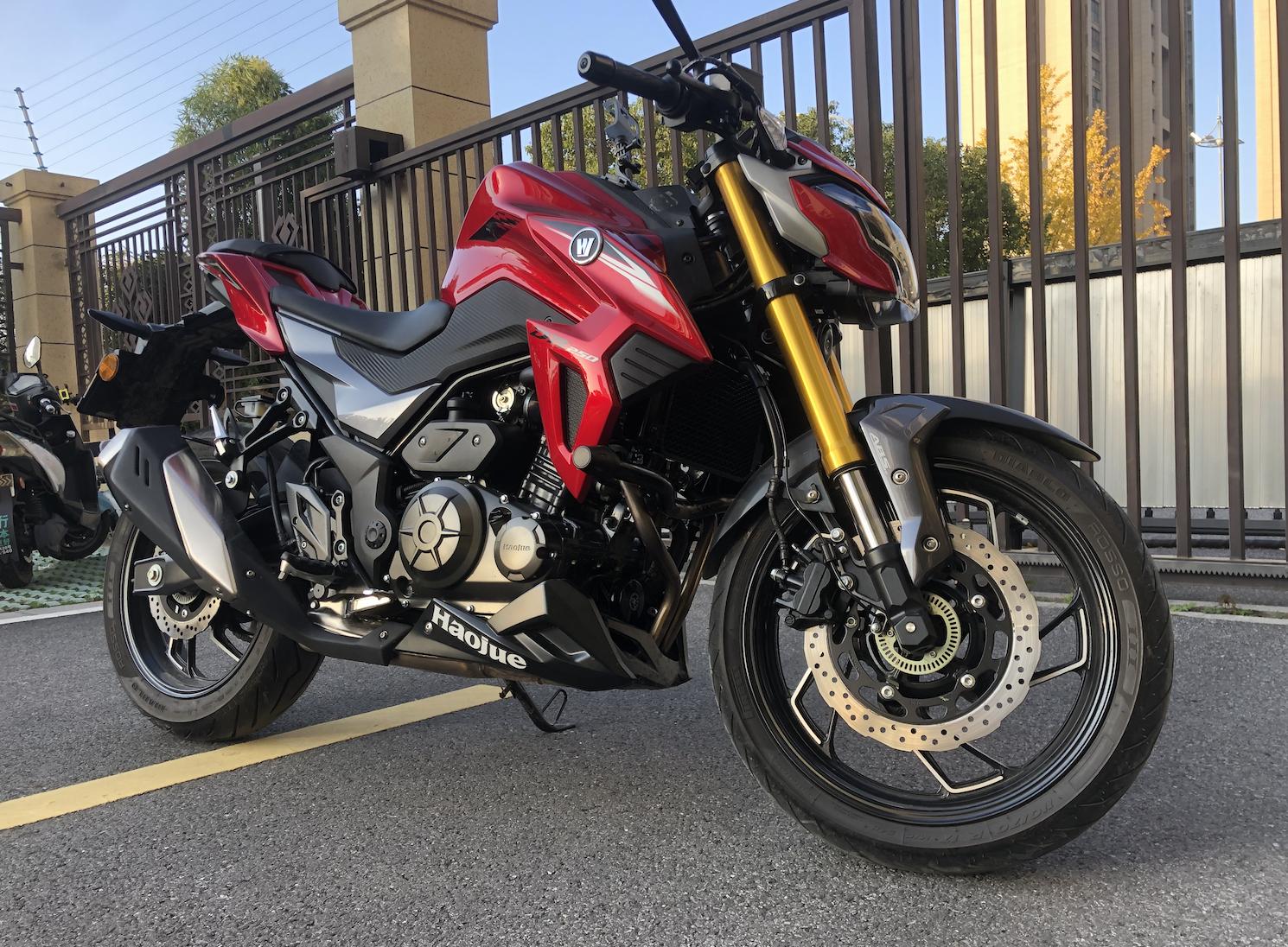 豪爵dr250和春风nk250哪个好,豪爵dr250和dr300有什么区别