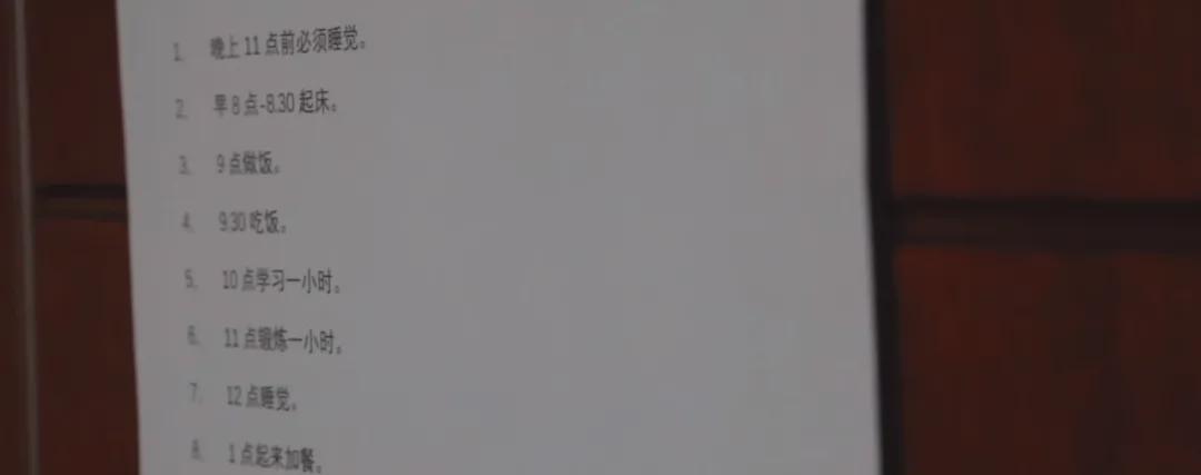 陈世峰下跪道歉江歌妈妈,陈世峰向江歌母亲下跪道歉