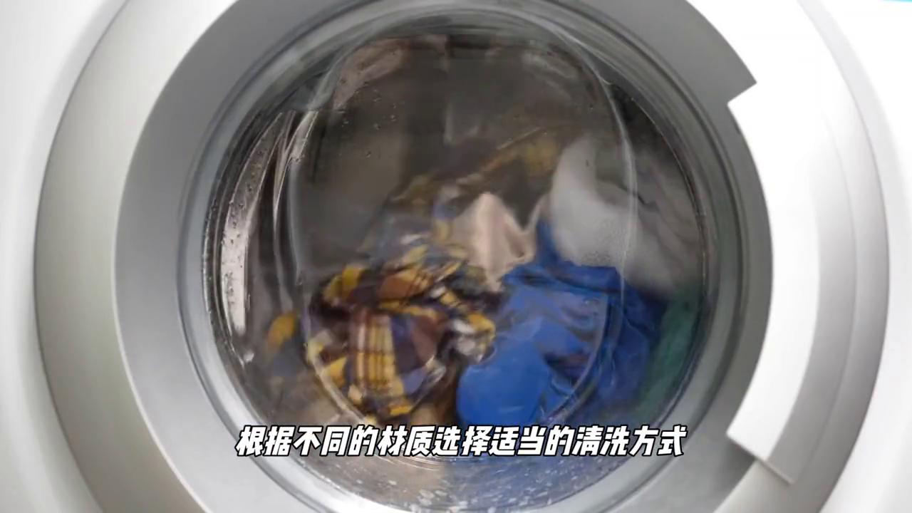 衣服发霉怎么清洗能洗掉,衣服发霉怎样清洗最有效