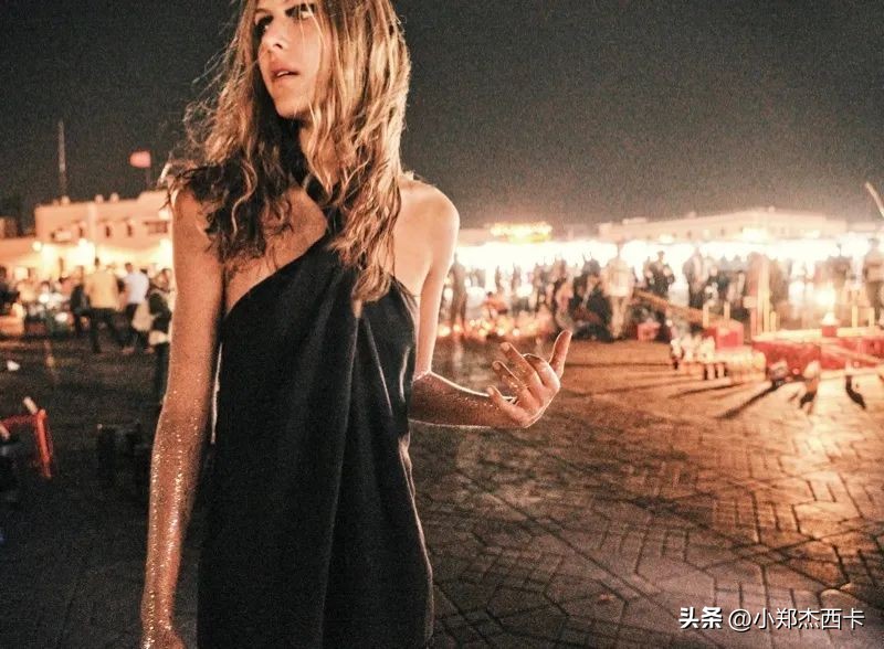 好美啊！这里的衣服我想allin