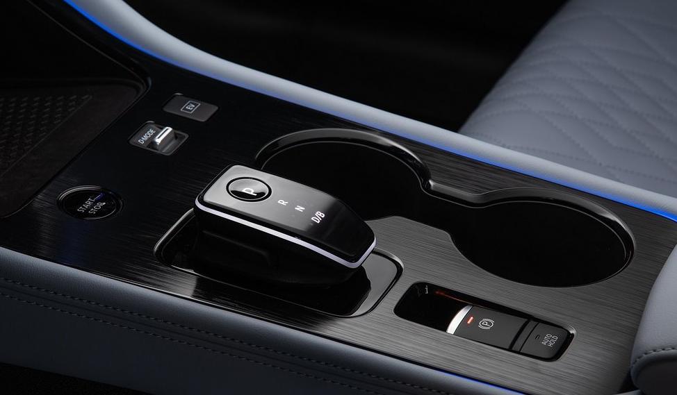 轩逸纯电车怎么选,轩逸和电车怎么选