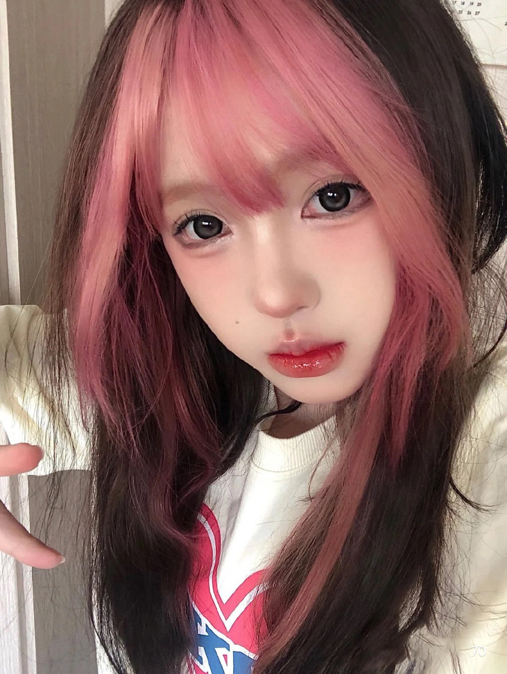 法式刘海漂染蓝色,法式八字刘海染什么色好看