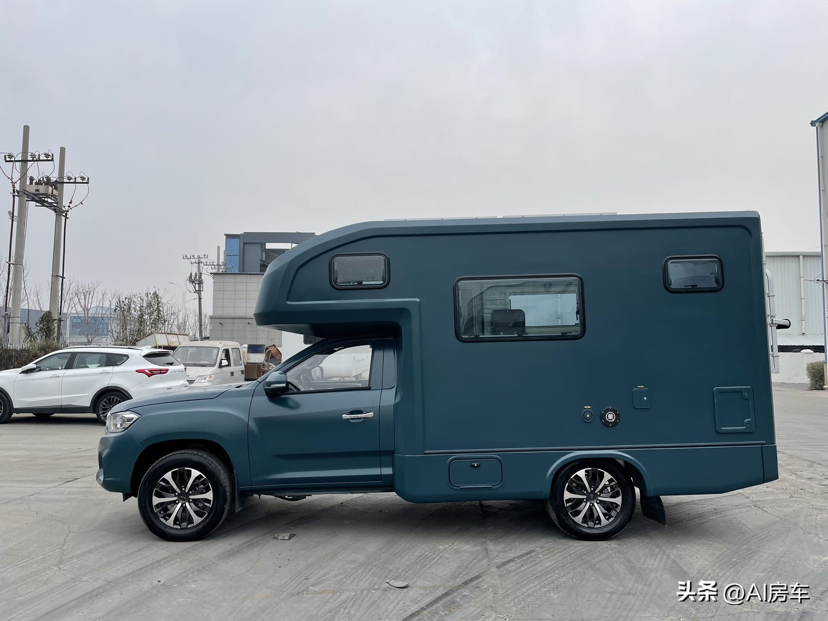 上汽大通t70柴油自动高配版房车,大通t70升顶四驱房车