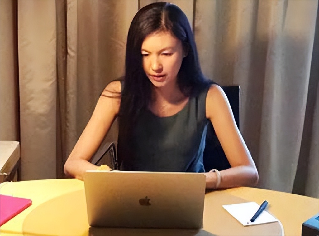 沈阳盲人女孩,沈阳第一女模特是谁