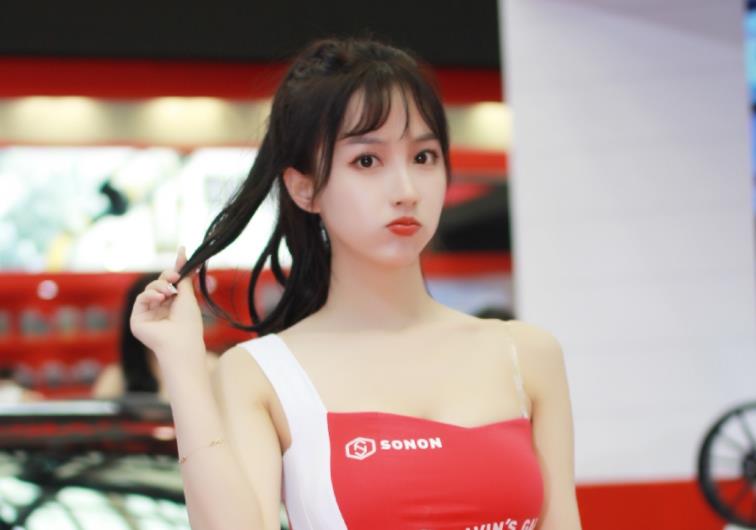 夸别人漂亮高端大气上档次的句子,如何夸胖胖的女生漂亮的幽默句子