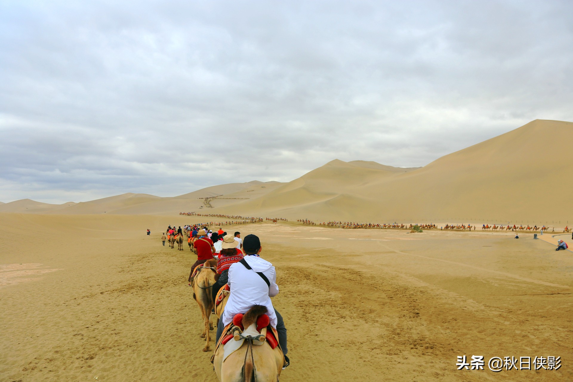 西北沙漠第一大泉,世界上最令人叹为观止的沙漠奇观