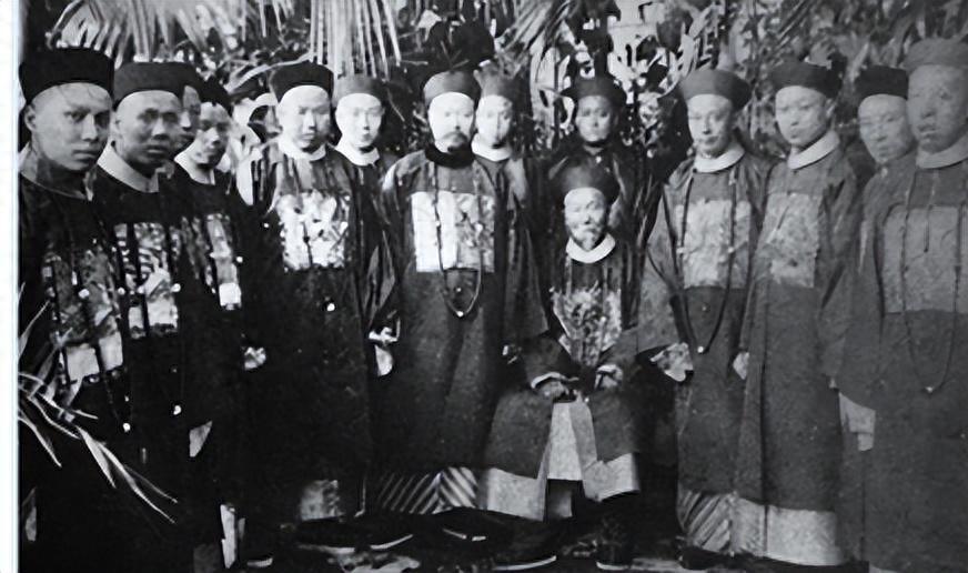 老照片：九十年代的街头小吃，每张都让人垂涎三尺