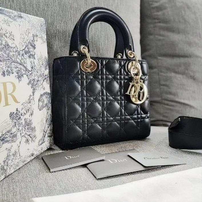 包包推荐迪奥gif,迪奥包包官方旗舰店