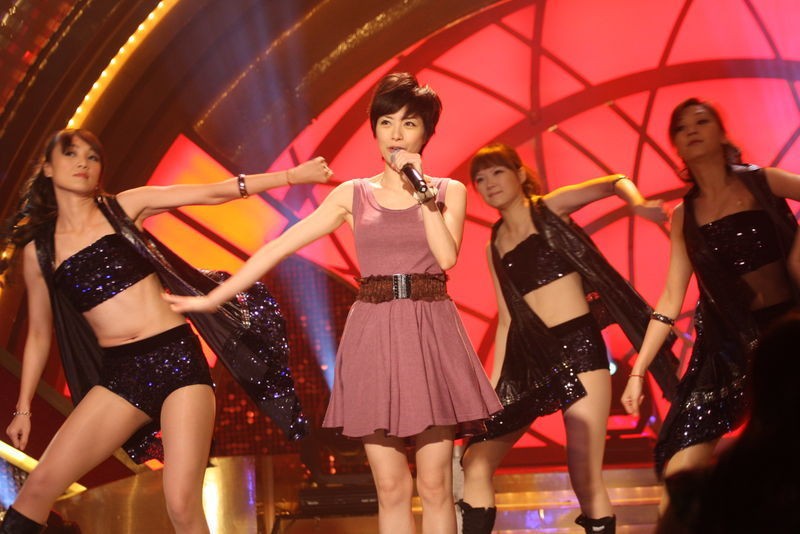 连载6：《喜剧之王》为什么一点不搞笑？周星驰用细节告诉你答案