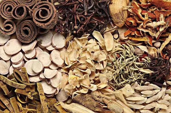 风热感冒有什么症状及治疗方法,风热感冒有哪些症状及治疗方法