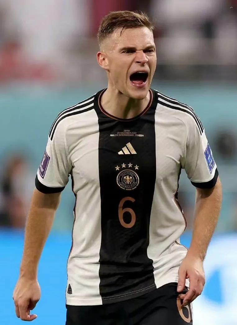 足坛现役年轻中场2024,世界足坛现役十大顶级中场