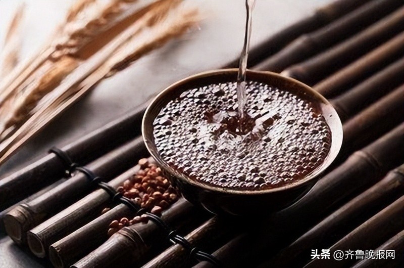 解密喝白酒内幕,揭秘白酒行业的谎言