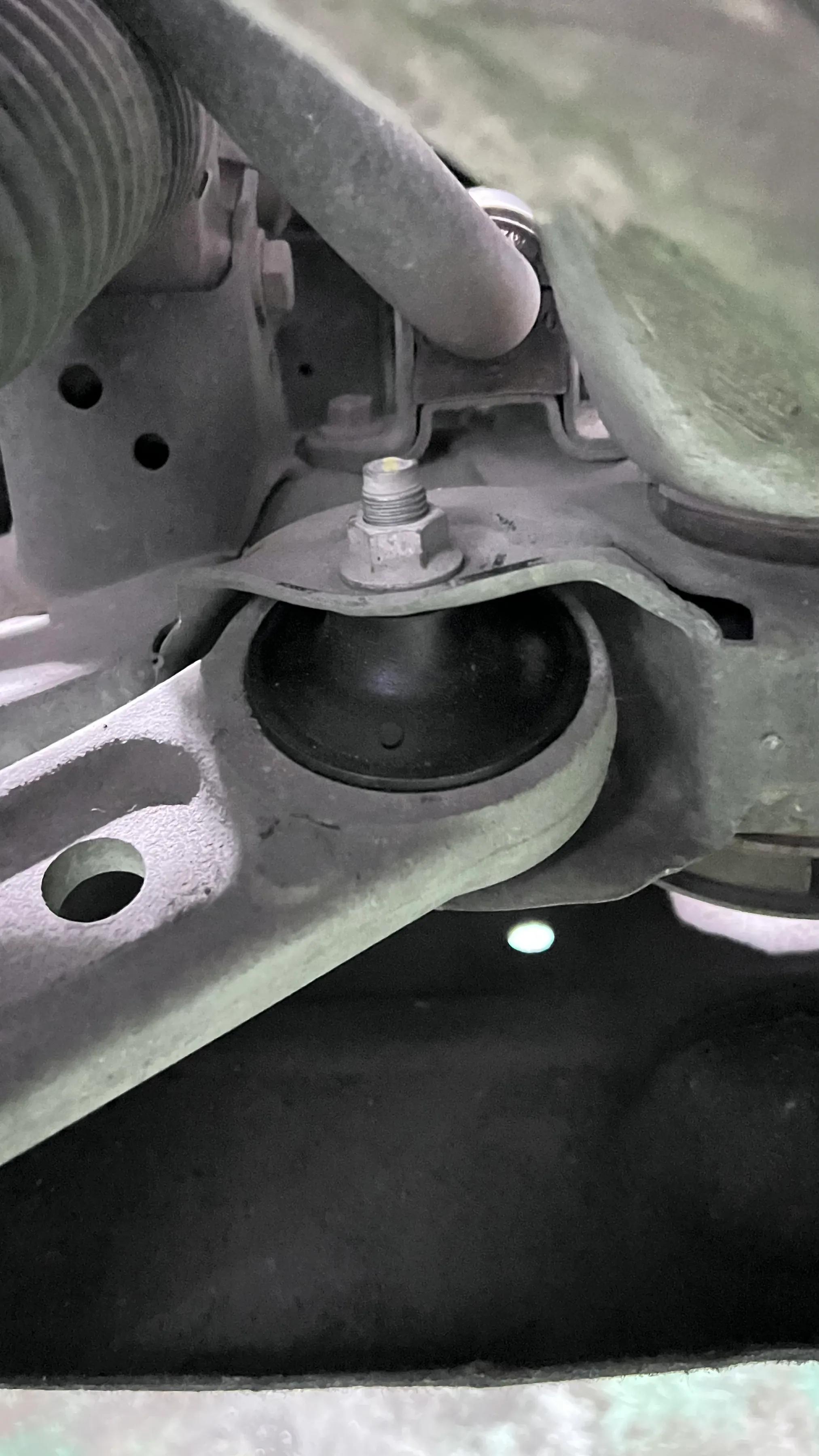 19款唐EV更换FSD减震+寸套使用感受