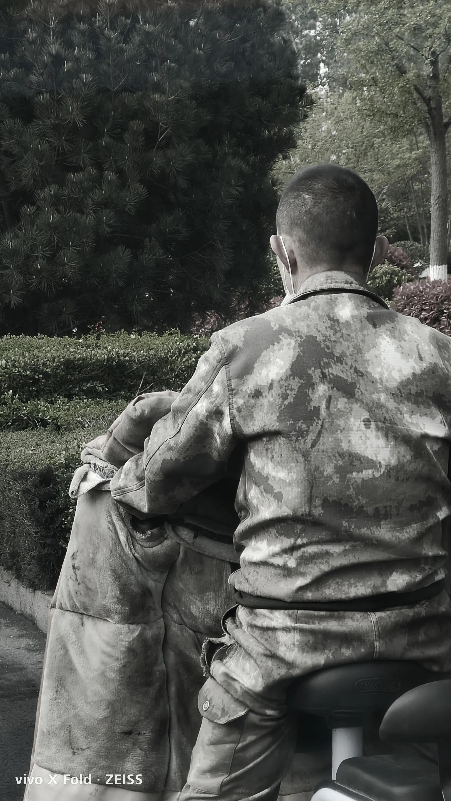 vivoxfold折叠屏手机怎么样,vivoxfold折叠屏手机值得入手吗