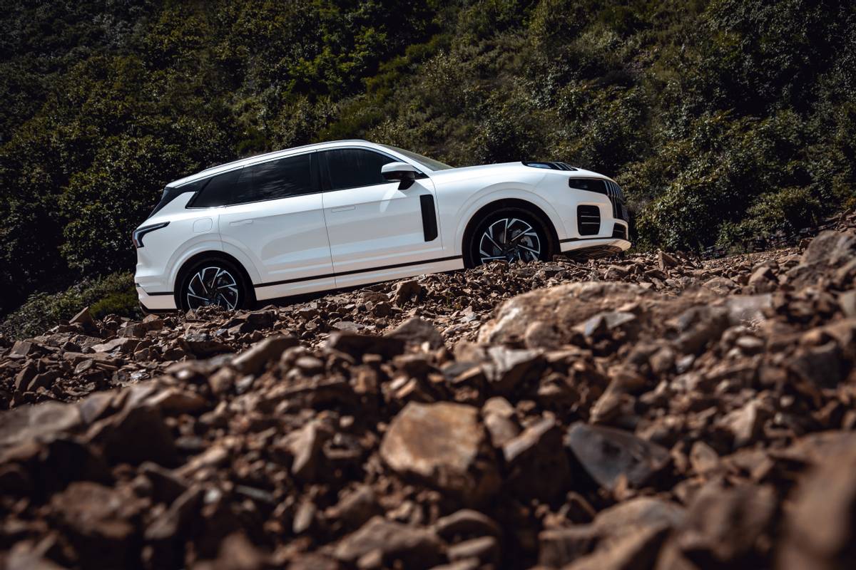 24款领克09mhev沉浸式体验,领克09mhev七座ultra