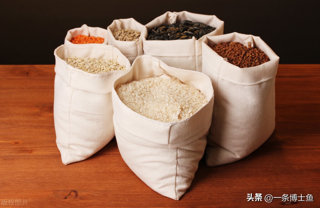 泰国香米和五常大米测评,五常大米和泰国香米推荐